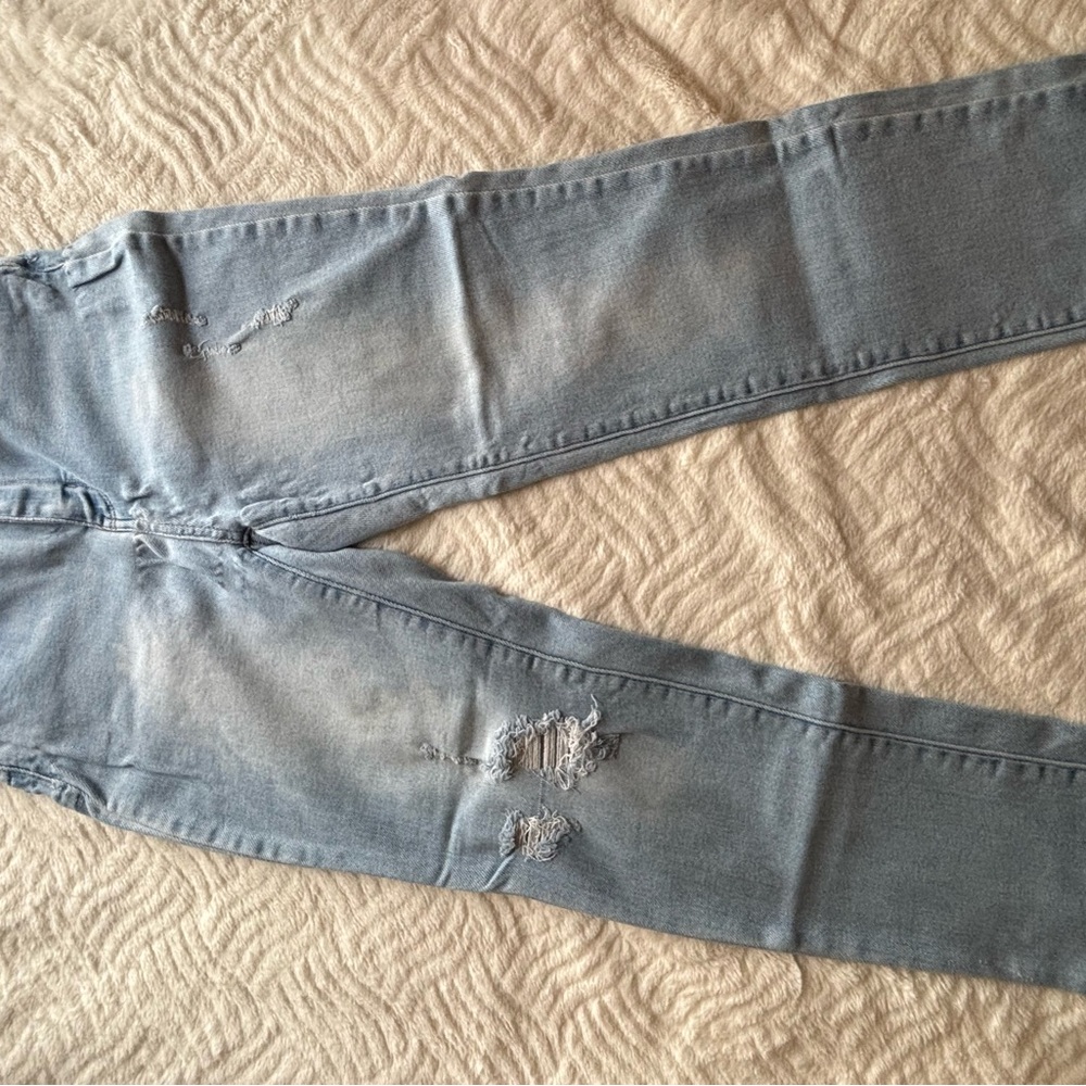 Distressed Denim Jeans